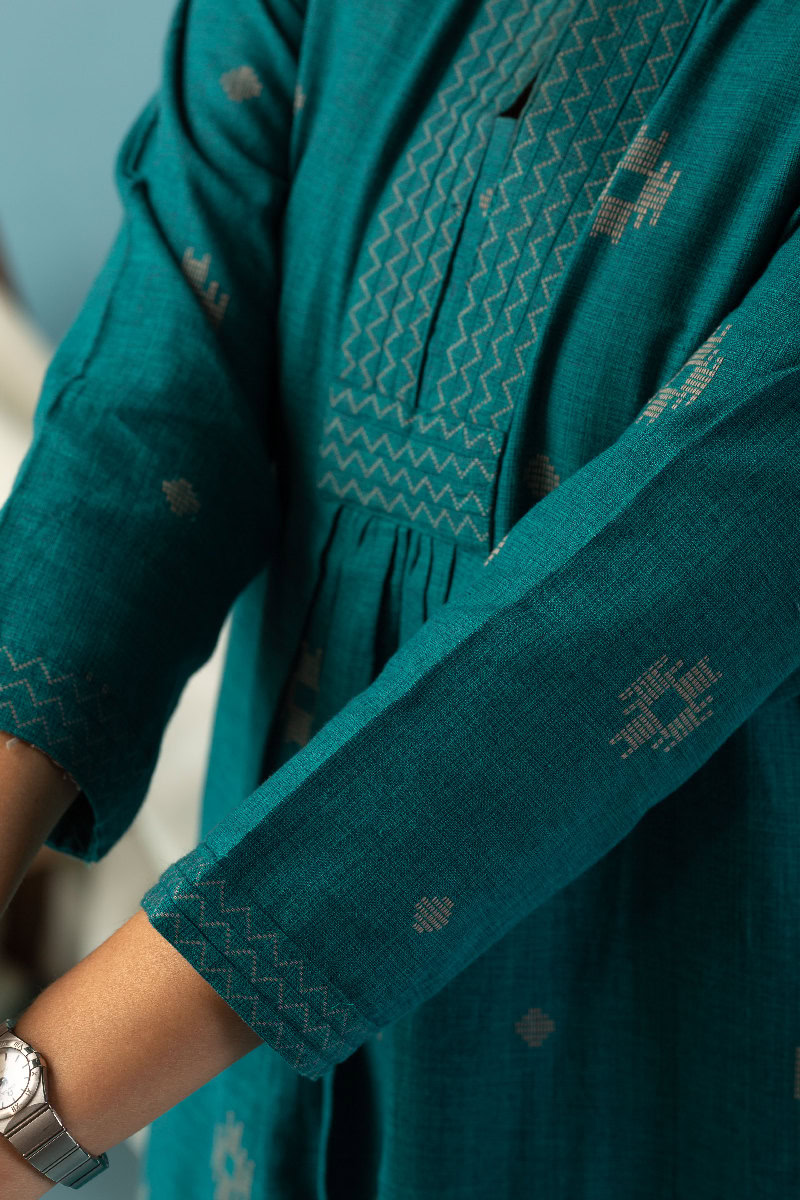 Image for Kusvaa Cood094 Ramya Handloom Cotton Kurta Pant Set Closeup 2
