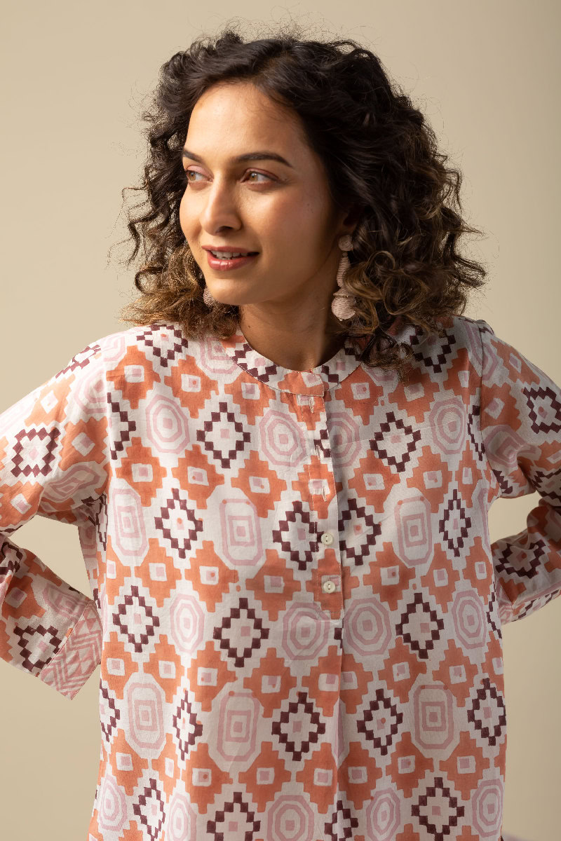 Image for Kusvaa Shk024 Helly Cotton Short Kurti Featured
