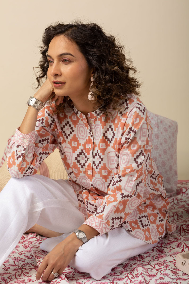 Image for Kusvaa Shk024 Helly Cotton Short Kurti Sitting