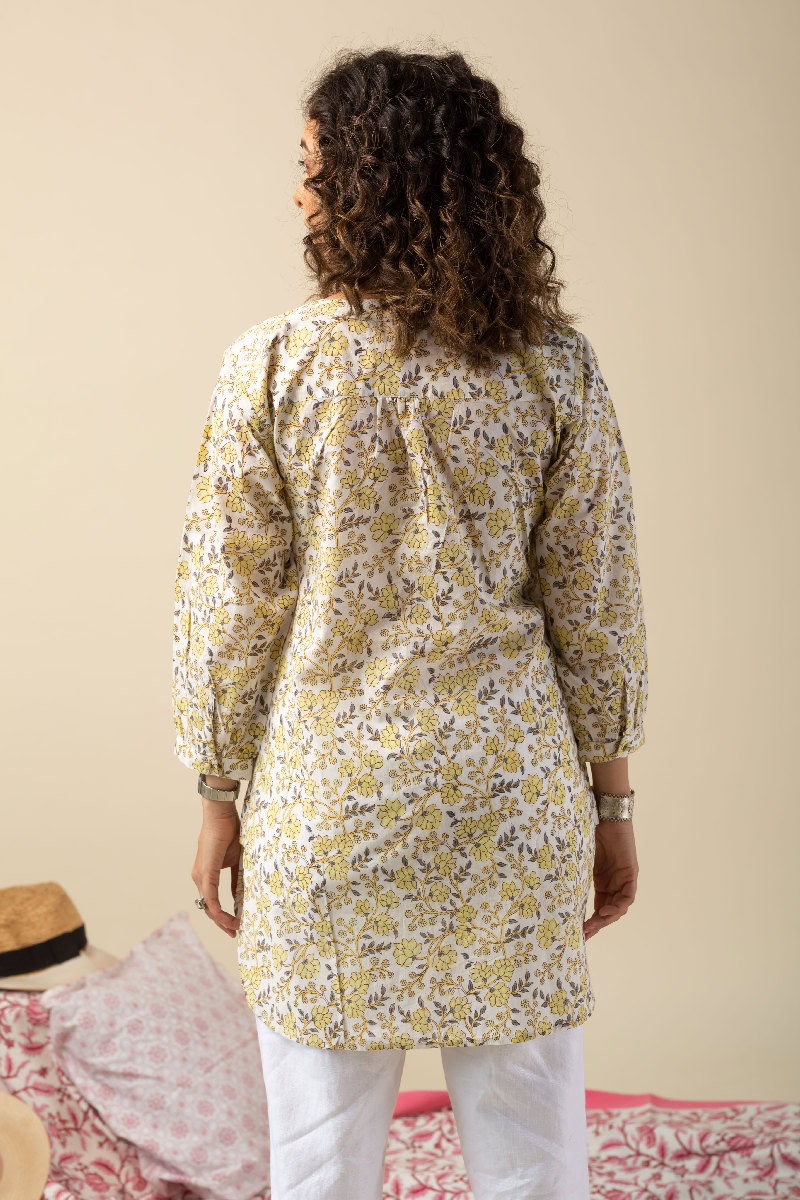 Image for Kusvaa Shk025 Pranavi Cotton Short Kurti Back New