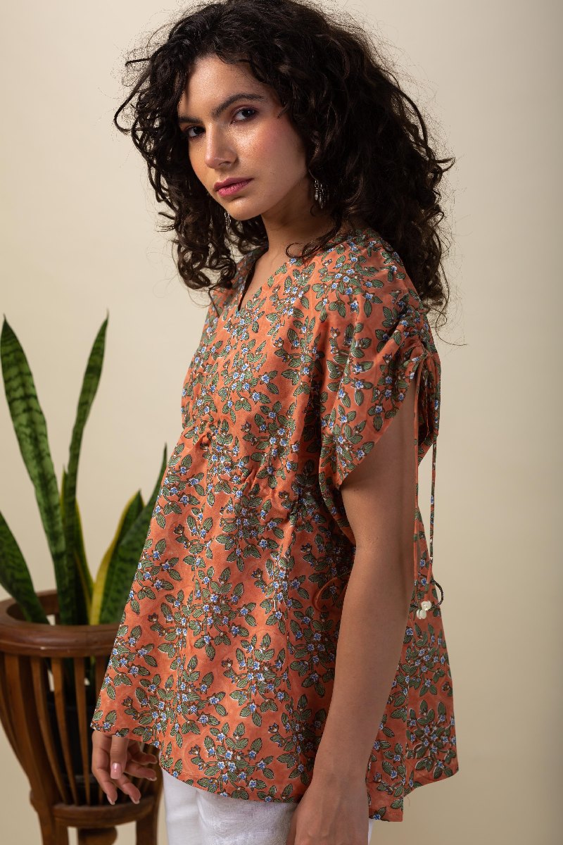 Image for Kusvaa Shkaf001 Zvika Hanblock Cotton Kaftan Front