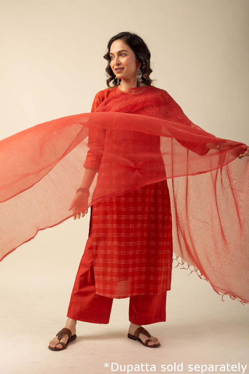 Image for Kusvaa Wkr156 Beera Cotton Straight Fit Kurta Closeup 4