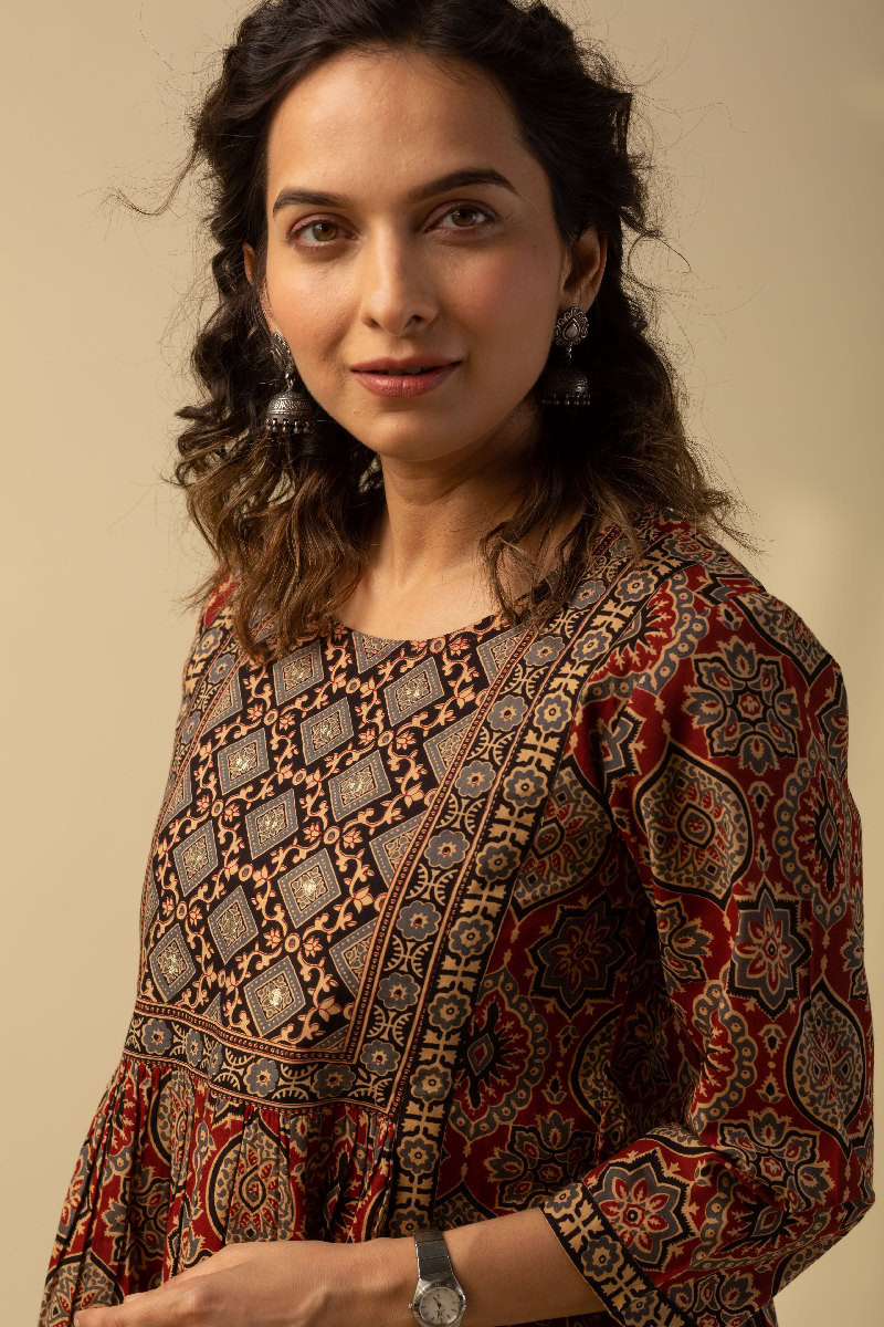 Image for Kusvaa Wkr162 Jivika Cotton Kurta Featured