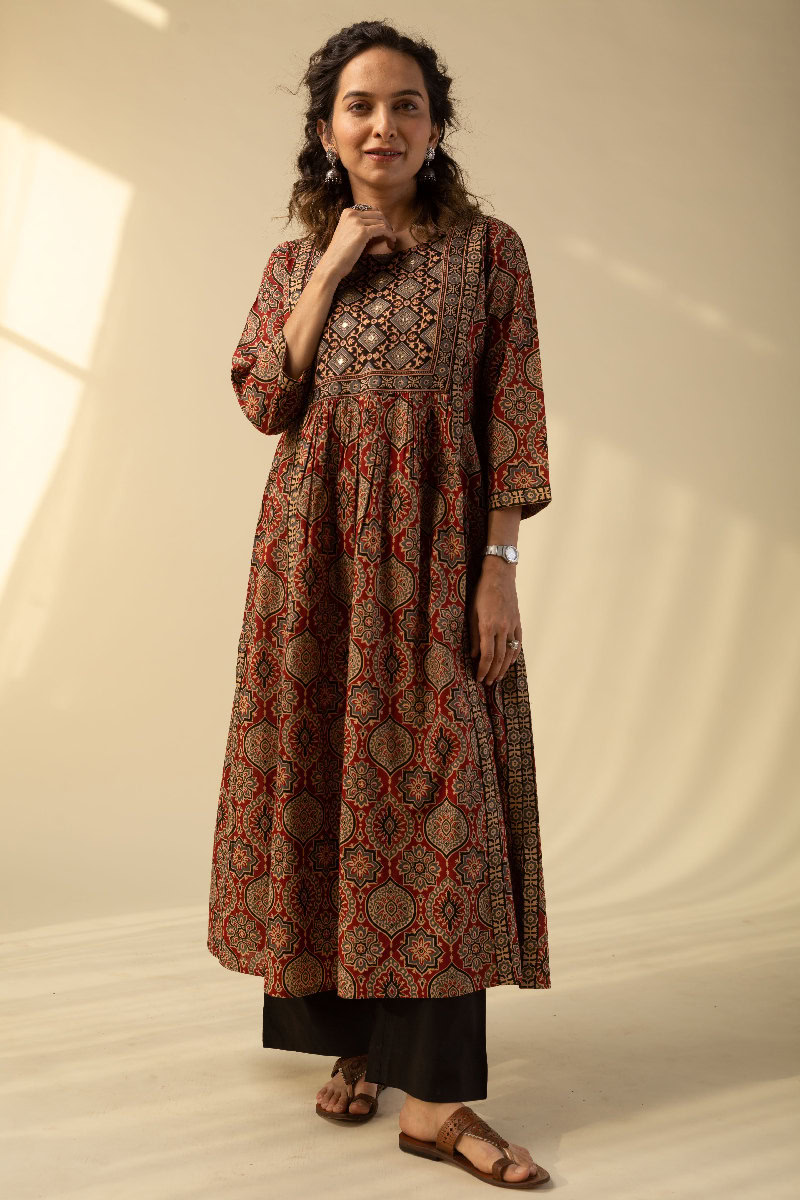 Image for Kusvaa Wkr162 Jivika Cotton Kurta Side