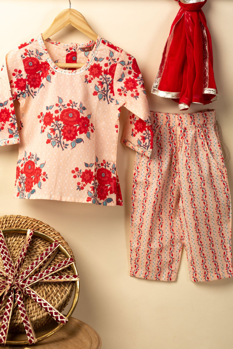 Image for Kusvaa Grw076 Tejasvi Cotton Girls Complete Suit Set Back