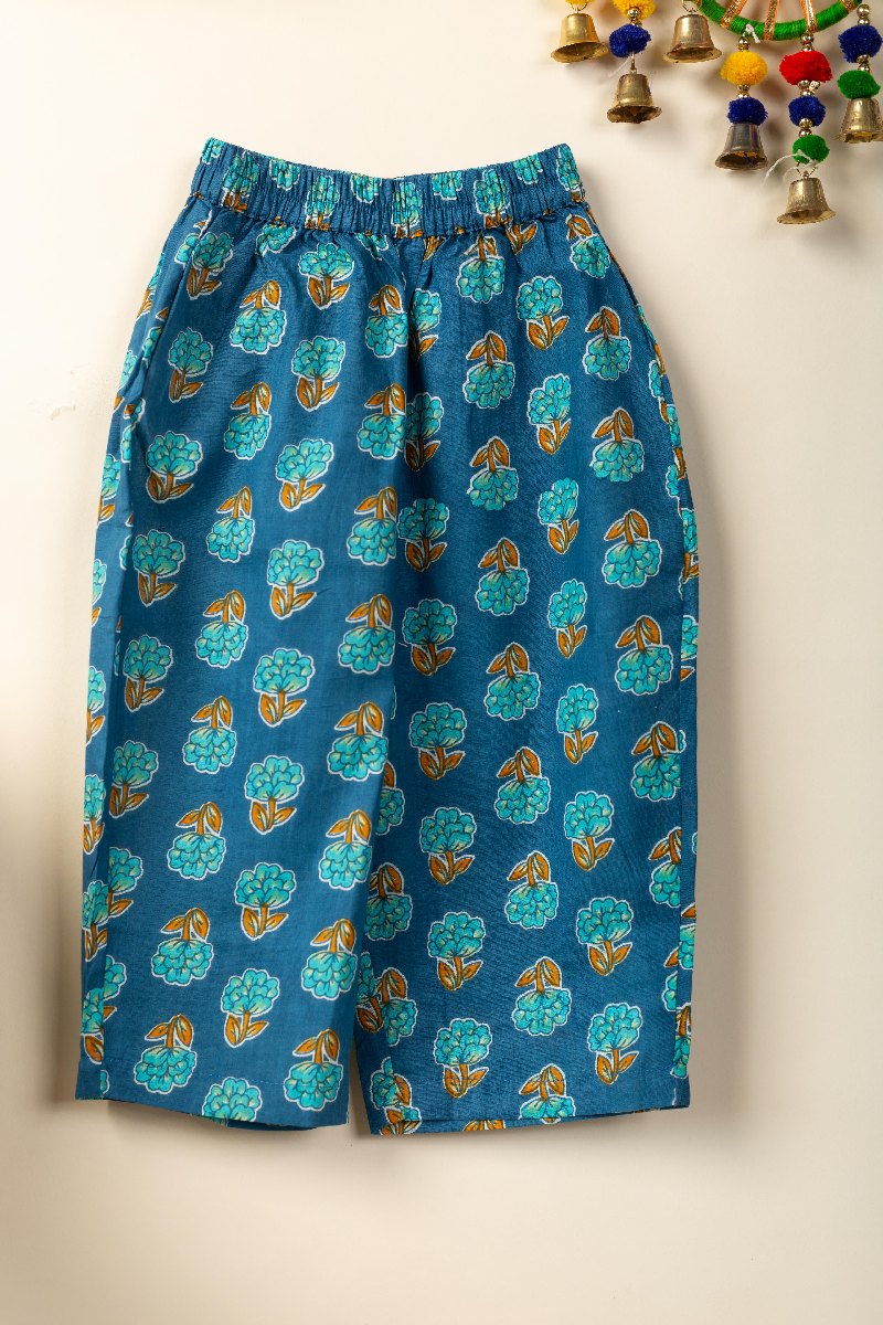 Image for Kusvaa Grw081 Tanmayi Cotton Girls Kurta Pant Set Neck