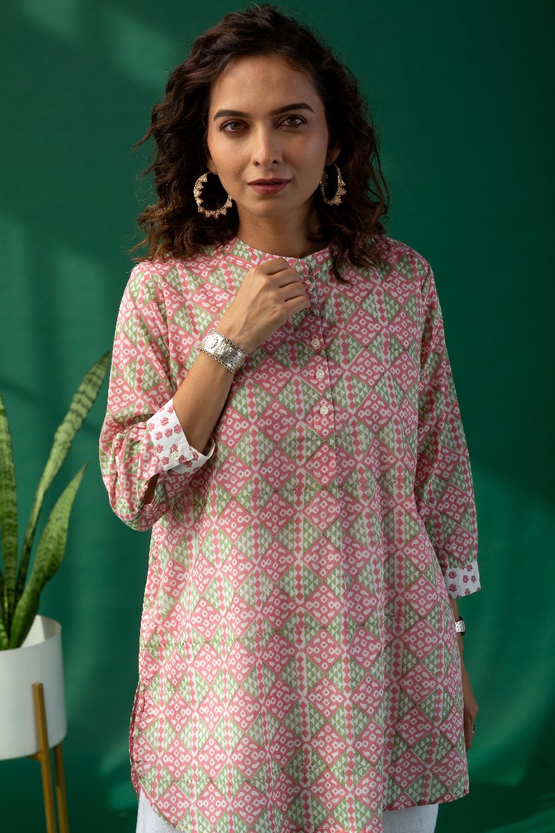 Image for Kusvaa Shk027 Aarushi Cotton Short Kurti Side