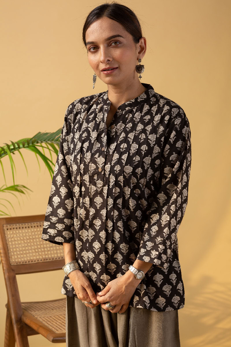 Image for Kusvaa Shk031 Lavya Cotton Short Kurti Front
