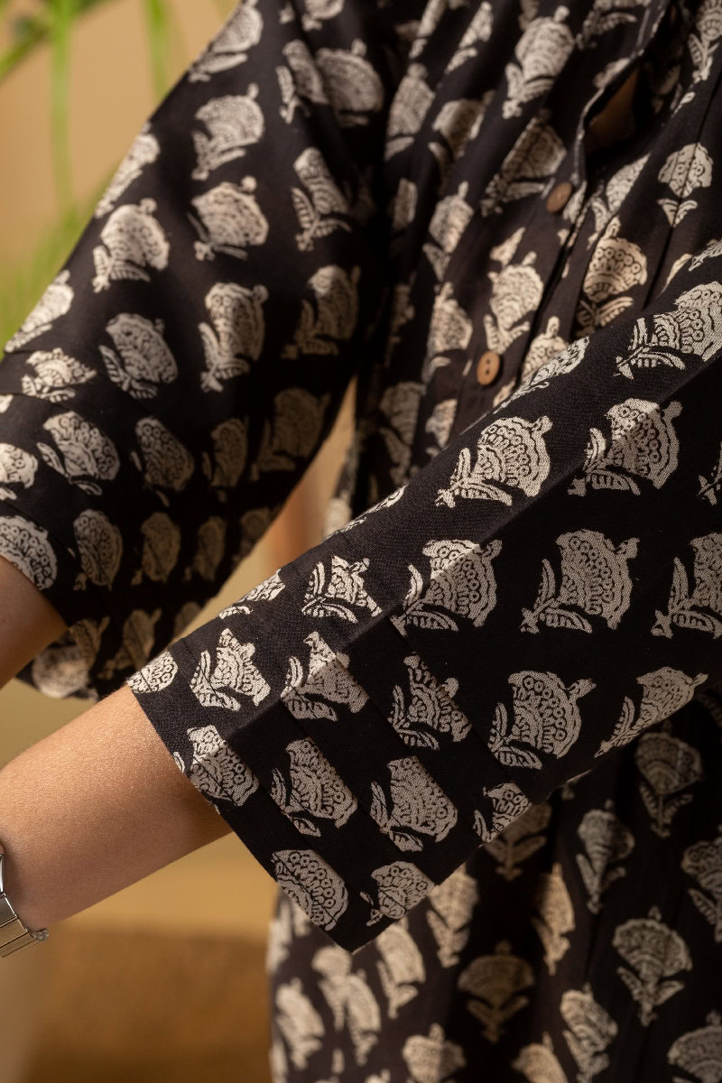 Image for Kusvaa Shk031 Lavya Cotton Short Kurti Sleeves