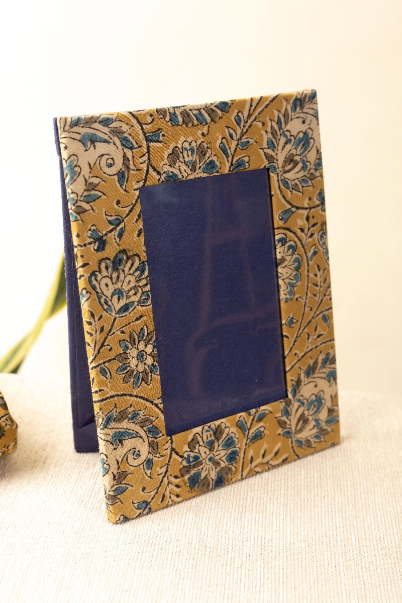 Image for Kusvaa Uph005 Chitran Photo Frame Closeup