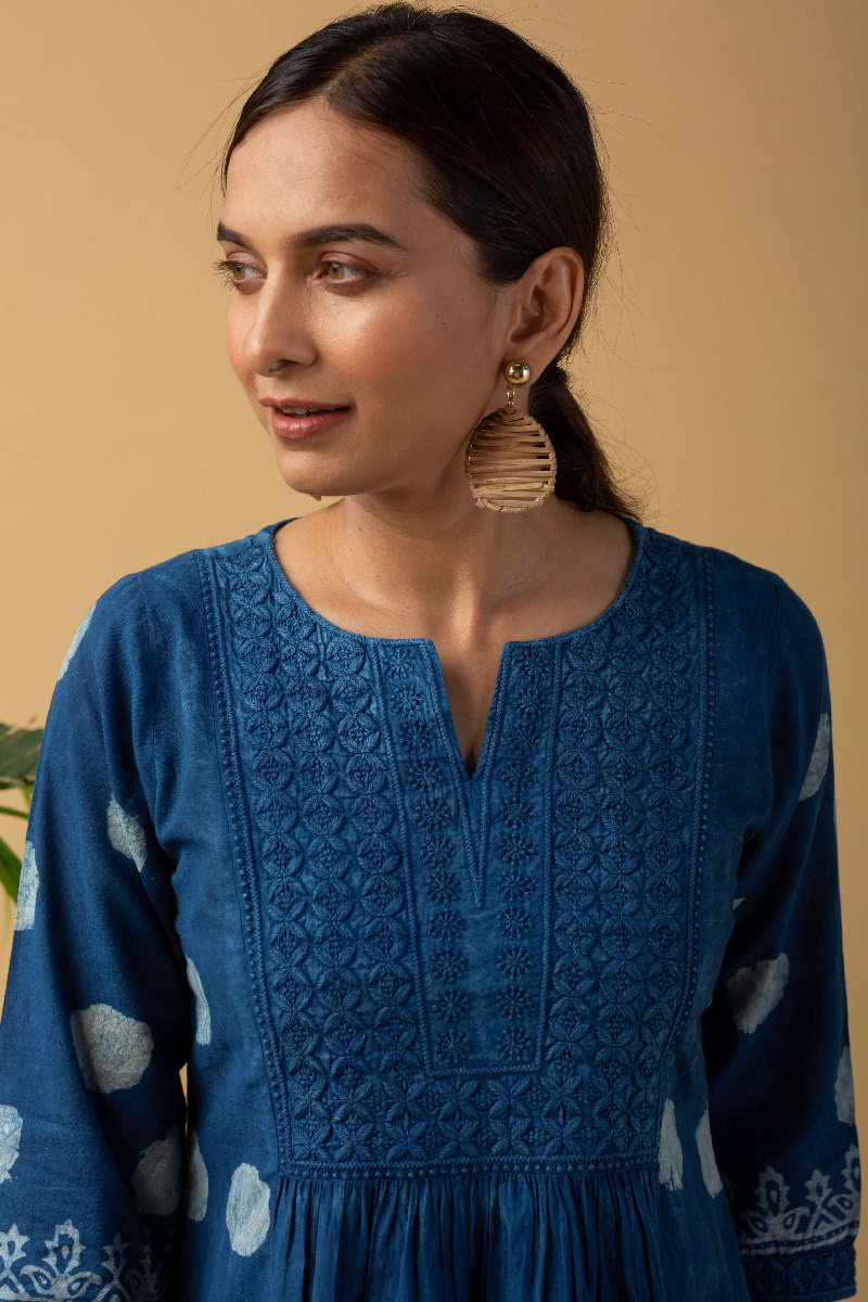 Image for Kusvaa Wkr175 Chitrali Cotton Block Print Kurta Sitting