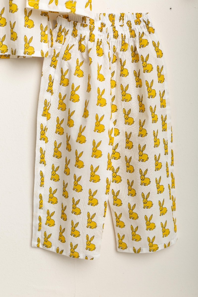 Image for Kusvaa Byw042 Devvrat Cotton Kids Lounge Wear Closeup 2