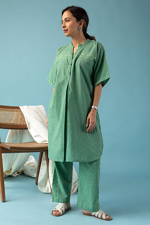 Image for Kusvaa Cood100 Nysa Handloom Cotton Kurta Pant Set Sleeves