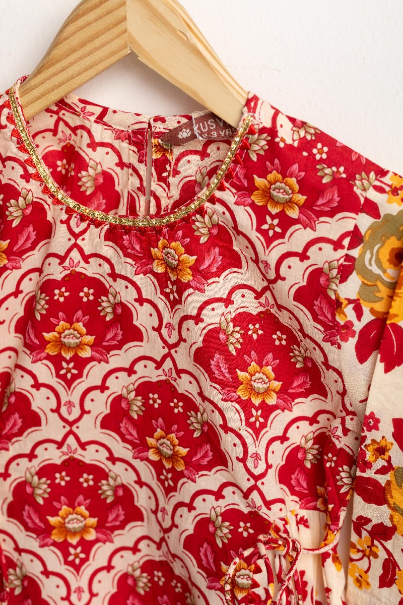 Image for Kusvaa Grw082 Tripti Cotton Girls Kurta Pant Set Closeup