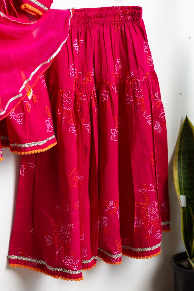 Image for Kusvaa Grw083 Ashwini Cotton Girls Skirt Top And Dupatta Set Closeup