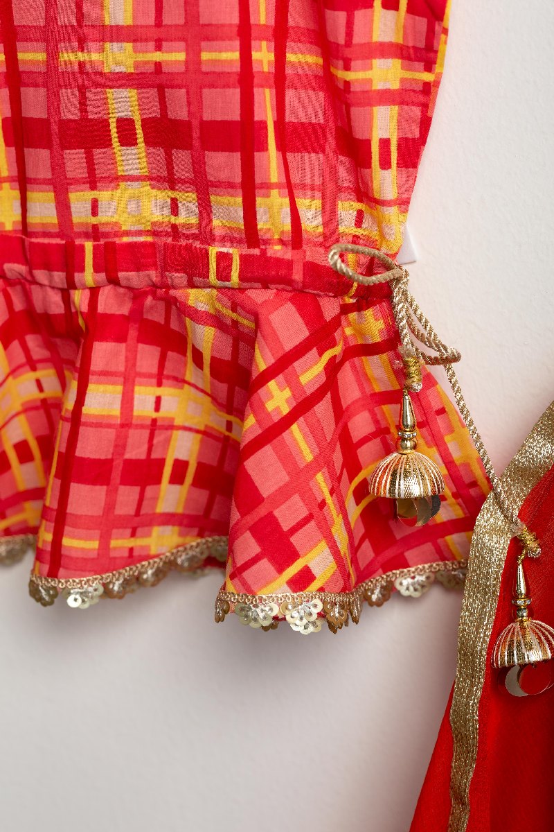 Image for Kusvaa Grw091 Jaya Cotton Girls Skirt Top And Dupatta Set Closeup 3