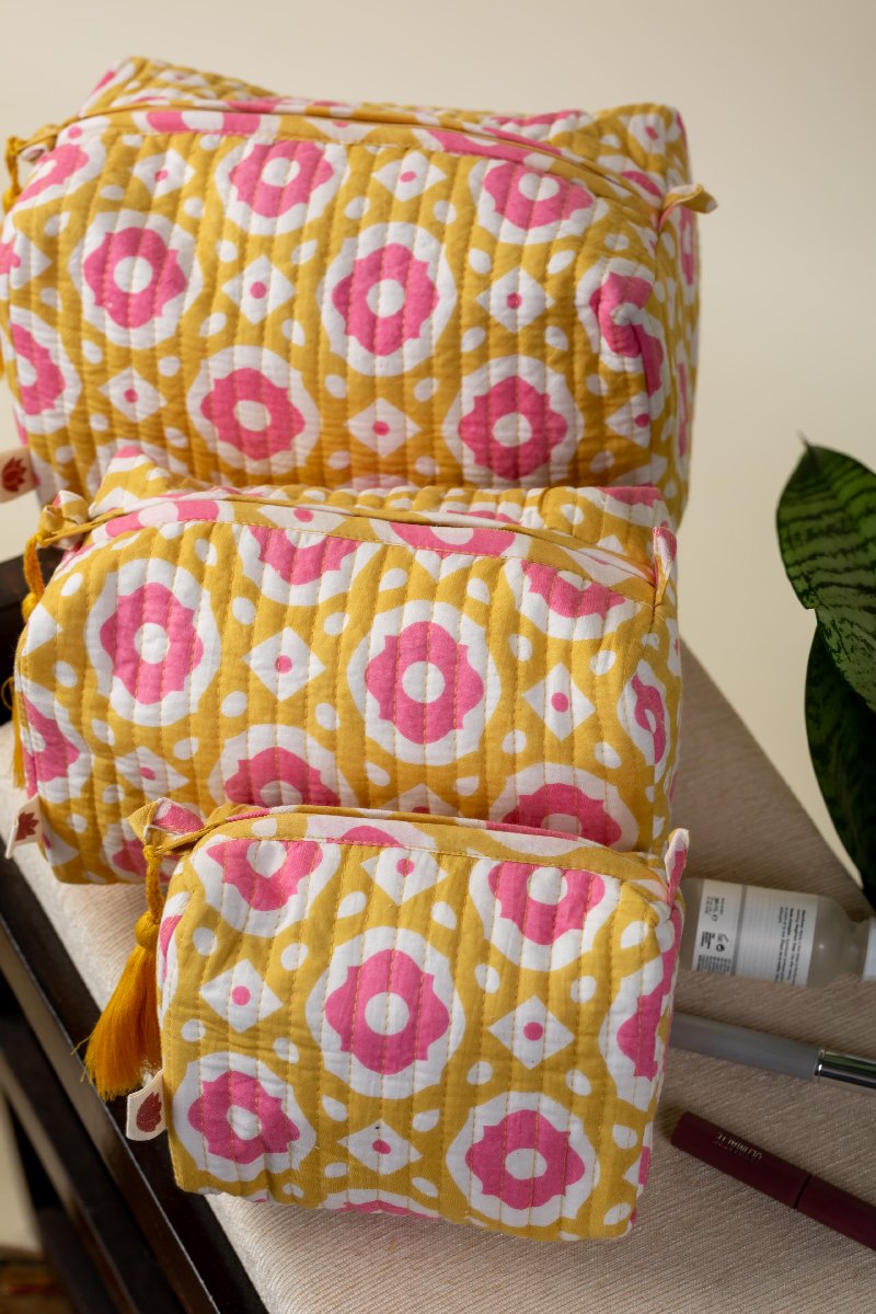 Image for Kusvaa Ubg019 Ishanvi  Toiletry Pouch Set Of 3 Featured