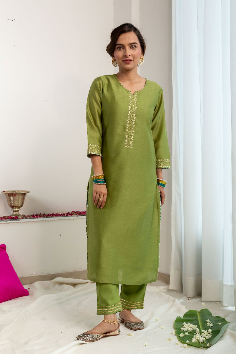 Image for Kusvaa Wkr186 Bhavini Chanderi Straight Fit Kurta Front