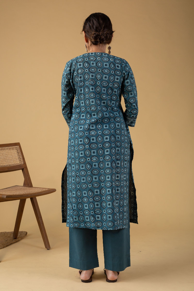 Image for Kusvaa Wkr190 Archana Cotton Block Print Kurta Closeup 3