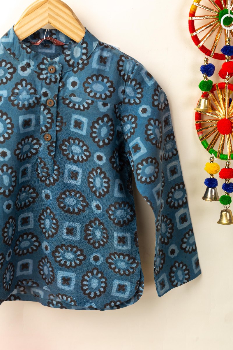 Image for Kusvaa Byw050 Sharv Cotton Boy's Full Sleeves Kurta Front