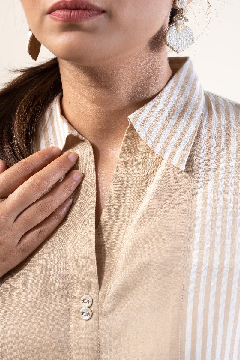 Image for Kusvaa Cood104 Nyra Handloom Cotton Kurta Pant Set Closeup 2 New