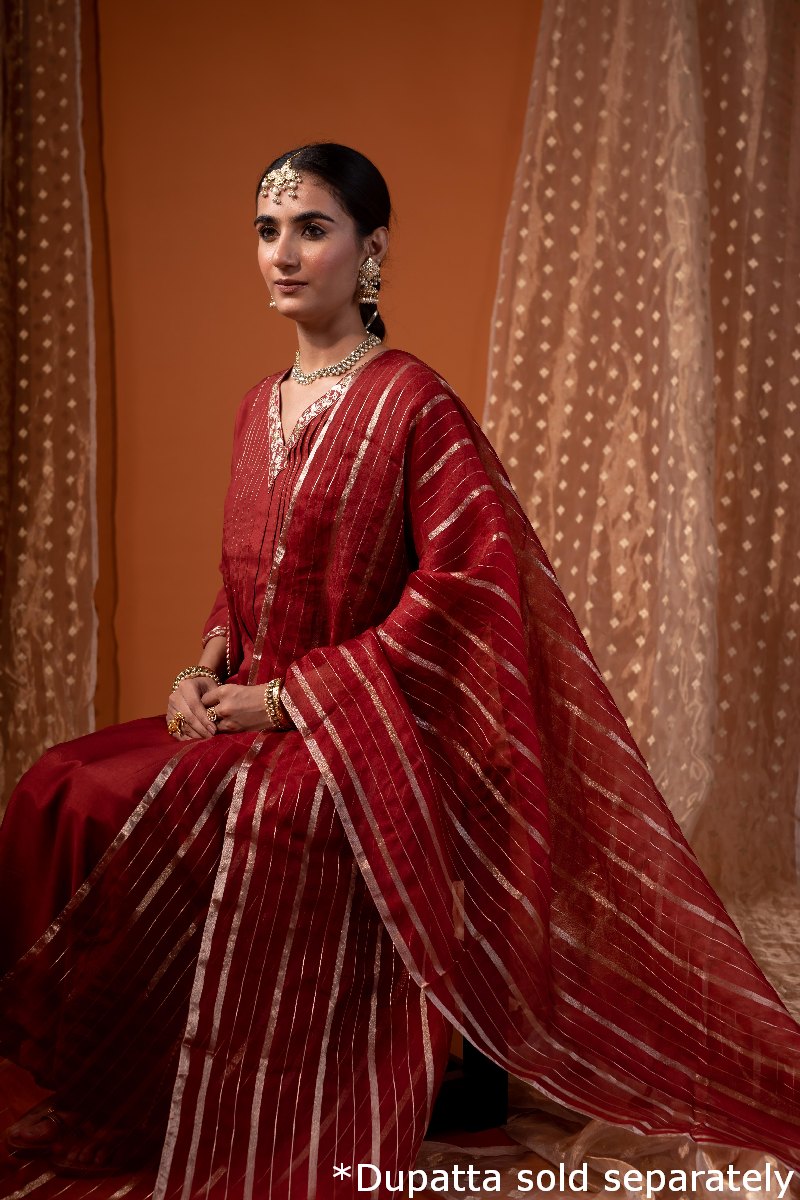 Image for Kusvaa Cood111 Aadvi Chanderi Kurta Pant Set Sitting