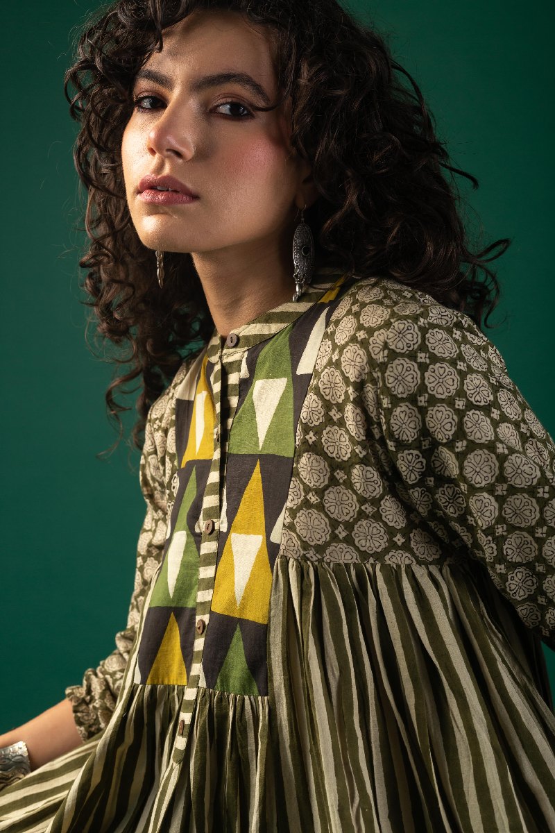 Image for Kusvaa Dr066 Kavyam Cotton A Line Dress Closeup 2