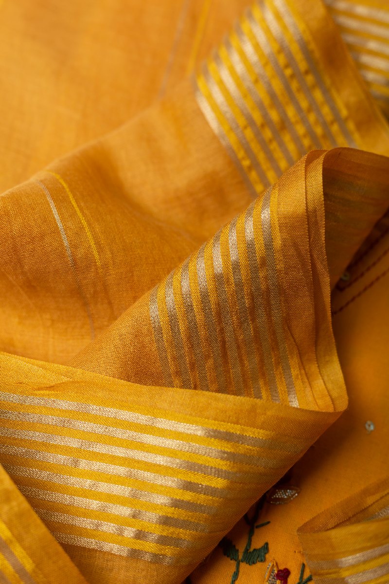 Image for Kusvaa Dup244 Urmi Chanderi Dupatta Closeup