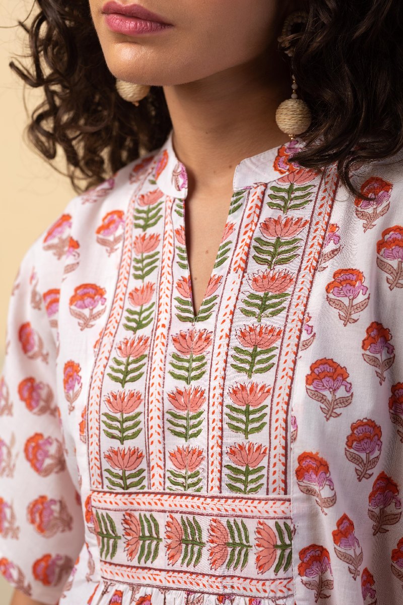 Image for Kusvaa Shkaf003 Akira Handblock Cotton Kaftan Closeup