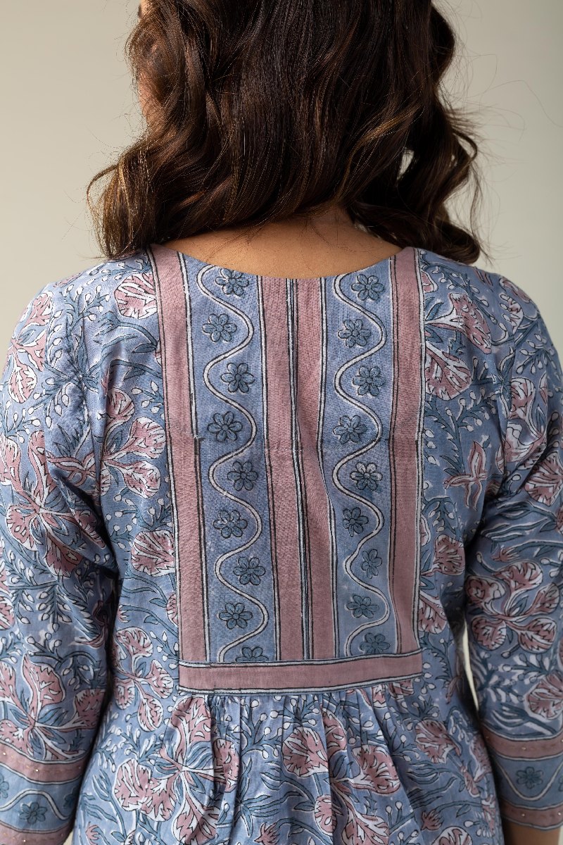 Image for Kusvaa Wkr194 Iravati Cotton Block Print Kurta Closeup New