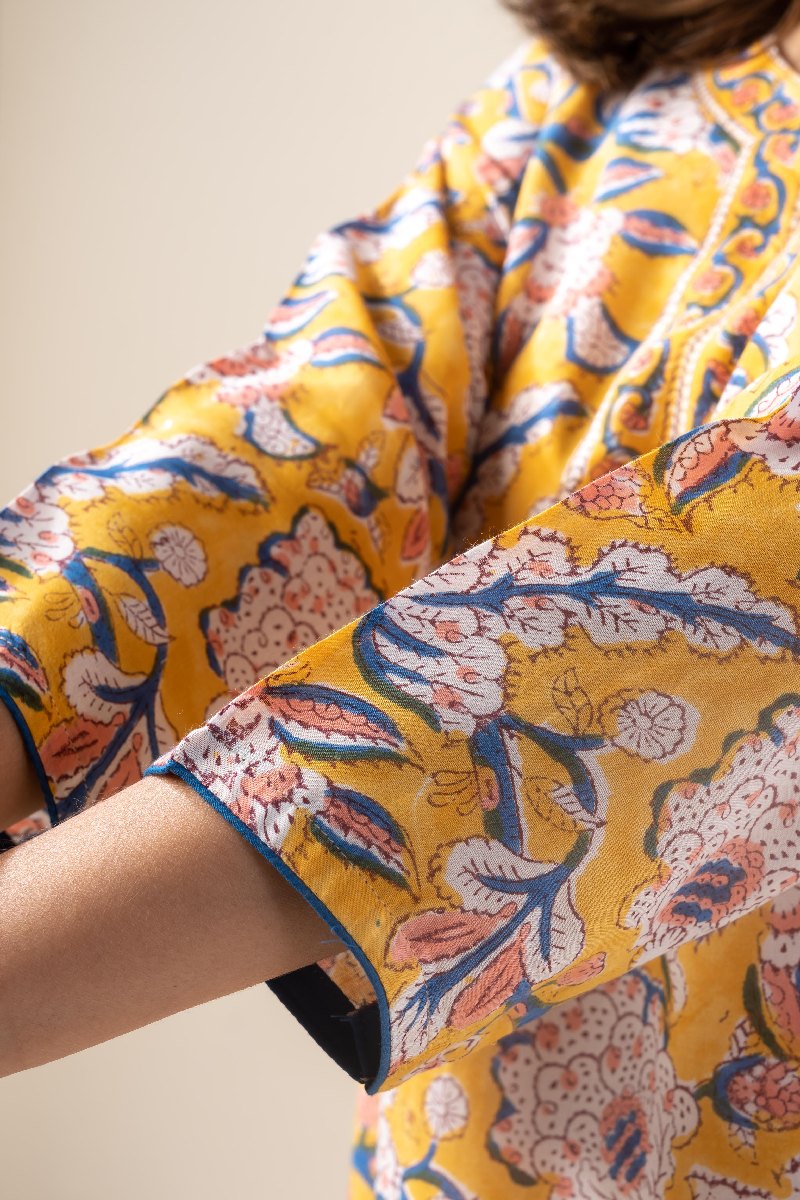 Image for Kusvaa Wkr200 Edha Modal Handblock Print Kurta Closeup 2 New