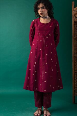 Image for Kusvaa Cood105 Akshata Handloom Cotton Kurta Pant Set Side