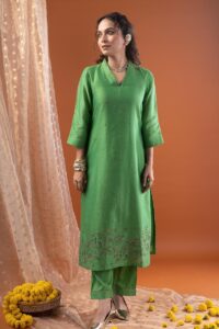 Image for Kusvaa Cood107 Ayanka Chanderi Kurta Pant Set Side