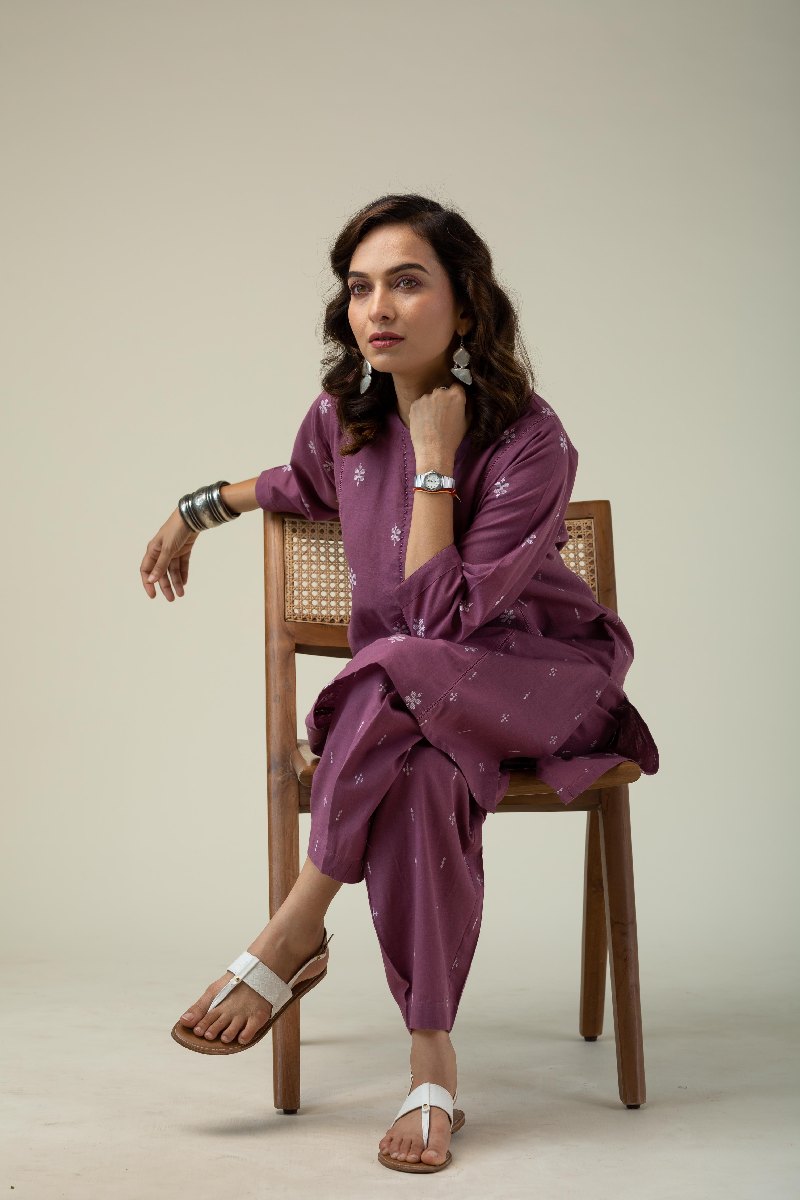 Image for Kusvaa Cood108 Rakhi Handloom Cotton Kurta Pant Set Sitting New
