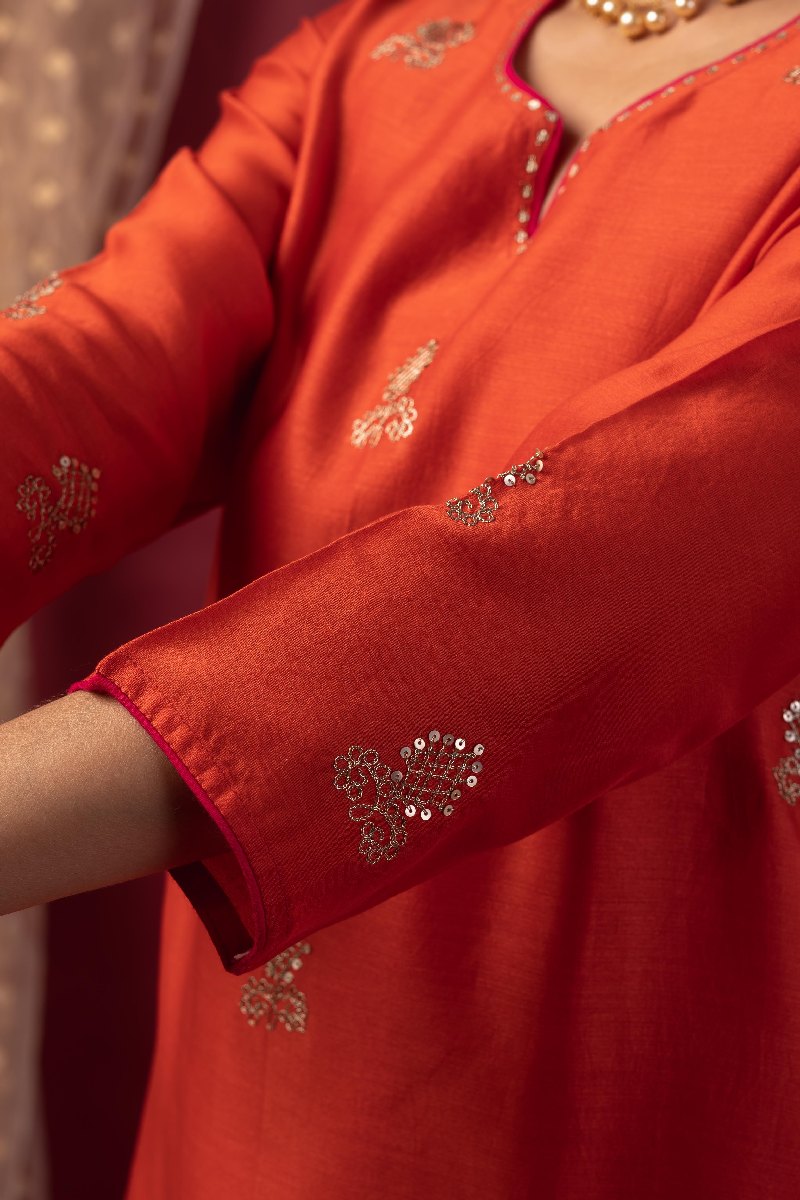 Image for Kusvaa Cood109 Svaksi Chanderi Cotton Kurta Pant Set Closeup 2