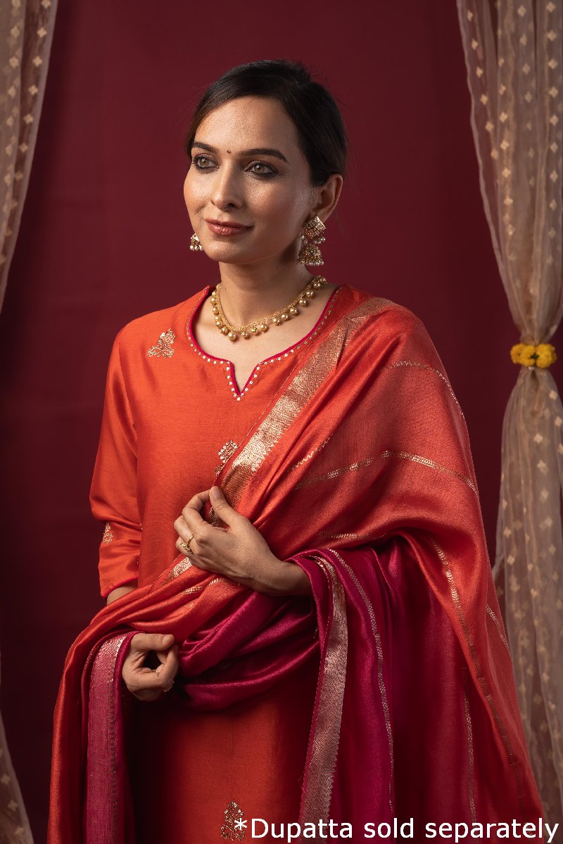 Image for Kusvaa Cood109 Svaksi Chanderi Cotton Kurta Pant Set Featured