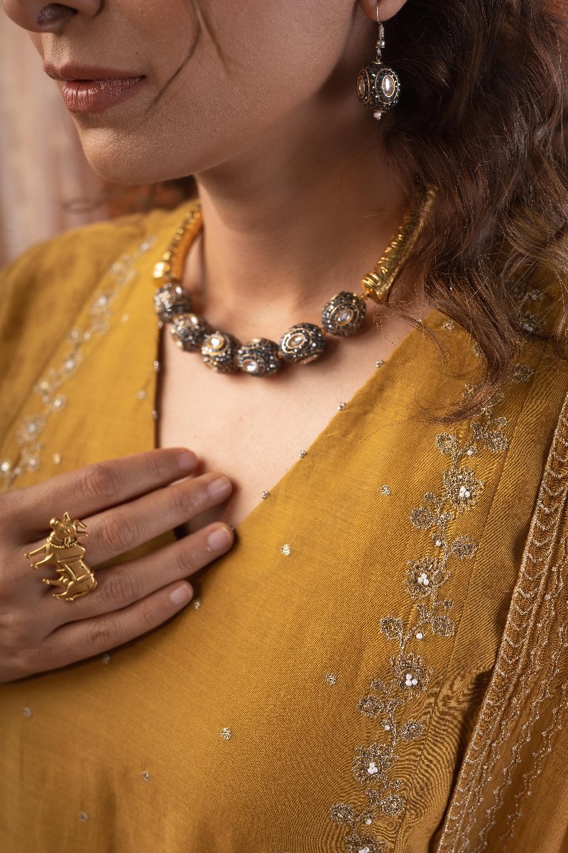 Image for Kusvaa Cood112 Shraya Chanderi Kurta Pant Set Closeup