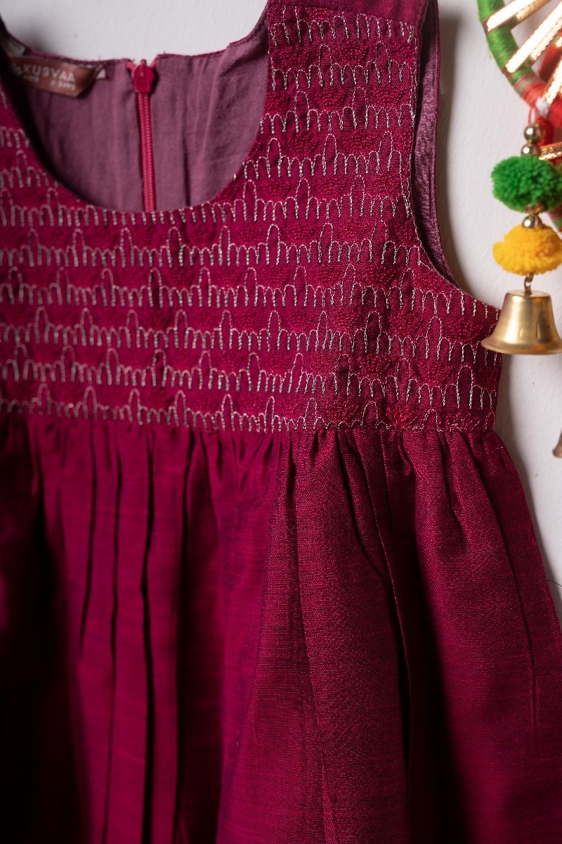 Image for Kusvaa Grw095 Shaarui Silk Girls Frock Side