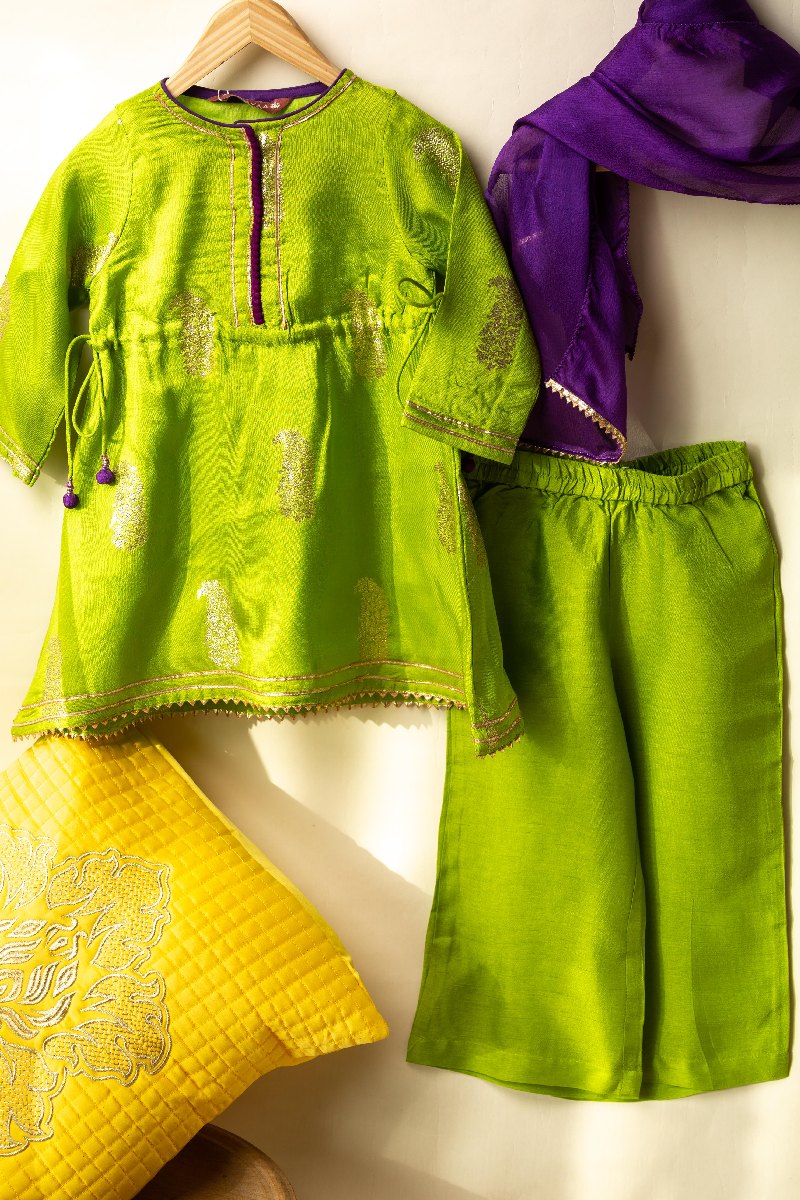 Image for Kusvaa Grw097 Sriui Silk Girls Complete Suit Set Featured