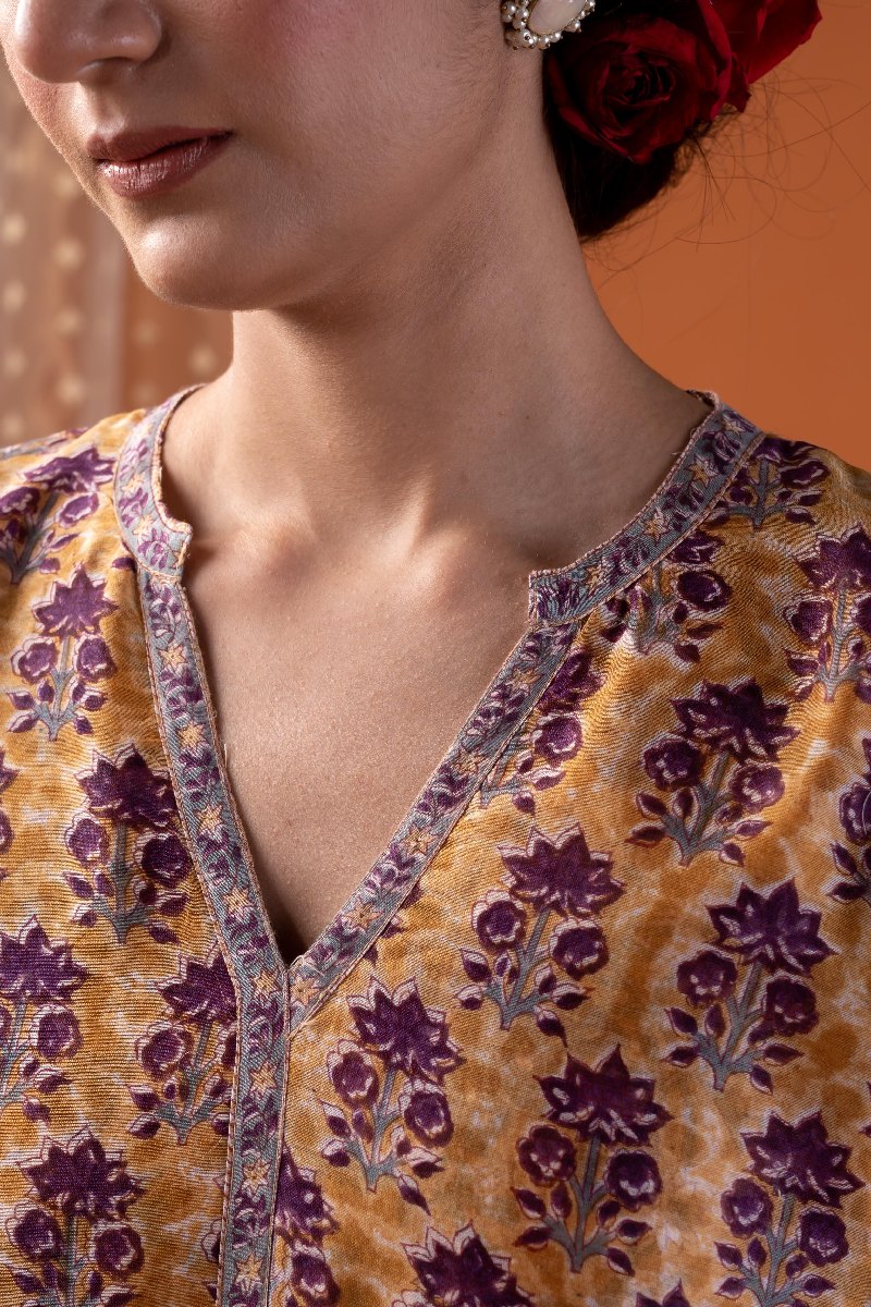 Image for Kusvaa Kds019 Pranasiv Chanderi Kurta With Dupatta Set Side
