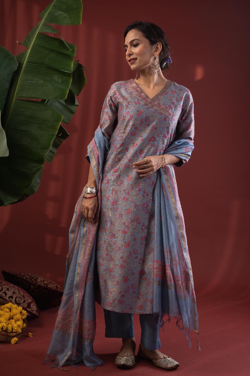 Image for Kusvaa Kds022 Shriva Chanderi Kurta With Dupatta Set Front