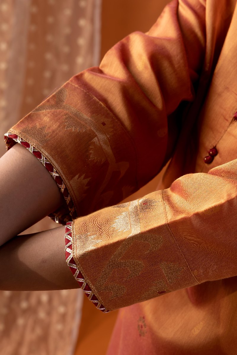 Image for Kusvaa Wkr213 Akshata Chanderi Jamdani Kurta Closeup 2