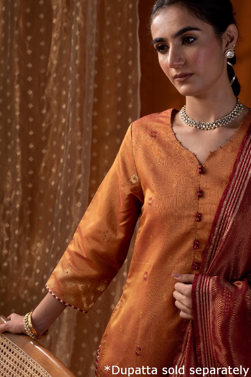Image for Kusvaa Wkr213 Akshata Chanderi Jamdani Kurta Neck