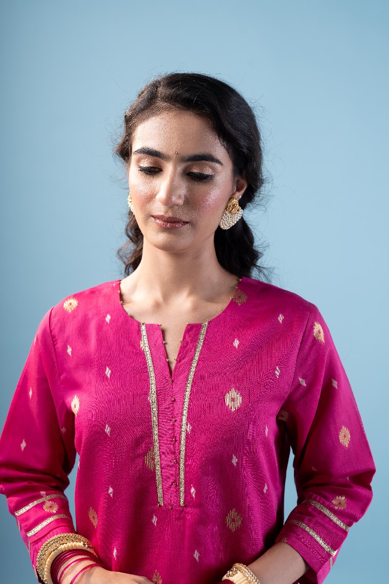 Image for Kusvaa Wkr214 Aarna Chanderi Jamdaai Kurta Back