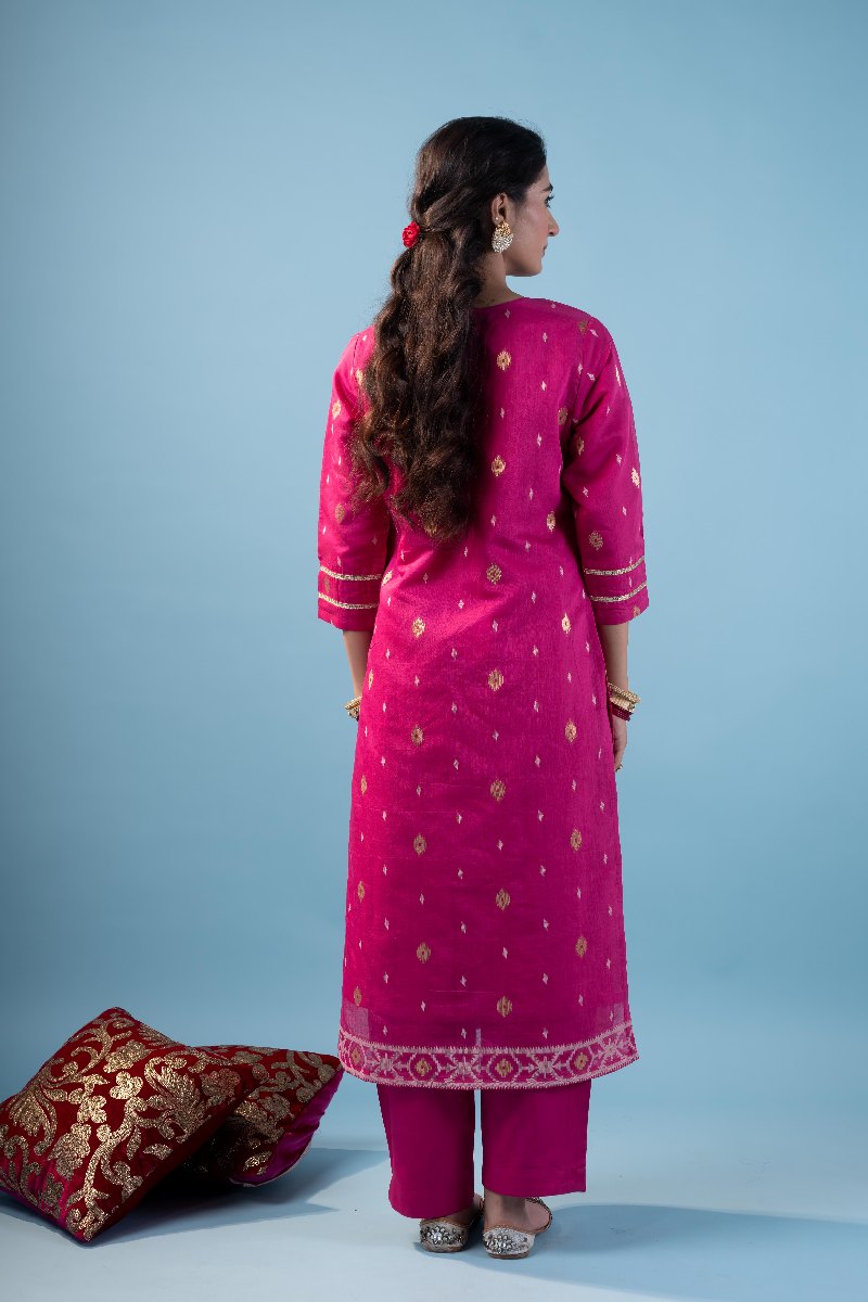 Image for Kusvaa Wkr214 Aarna Chanderi Jamdaai Kurta Sleeves