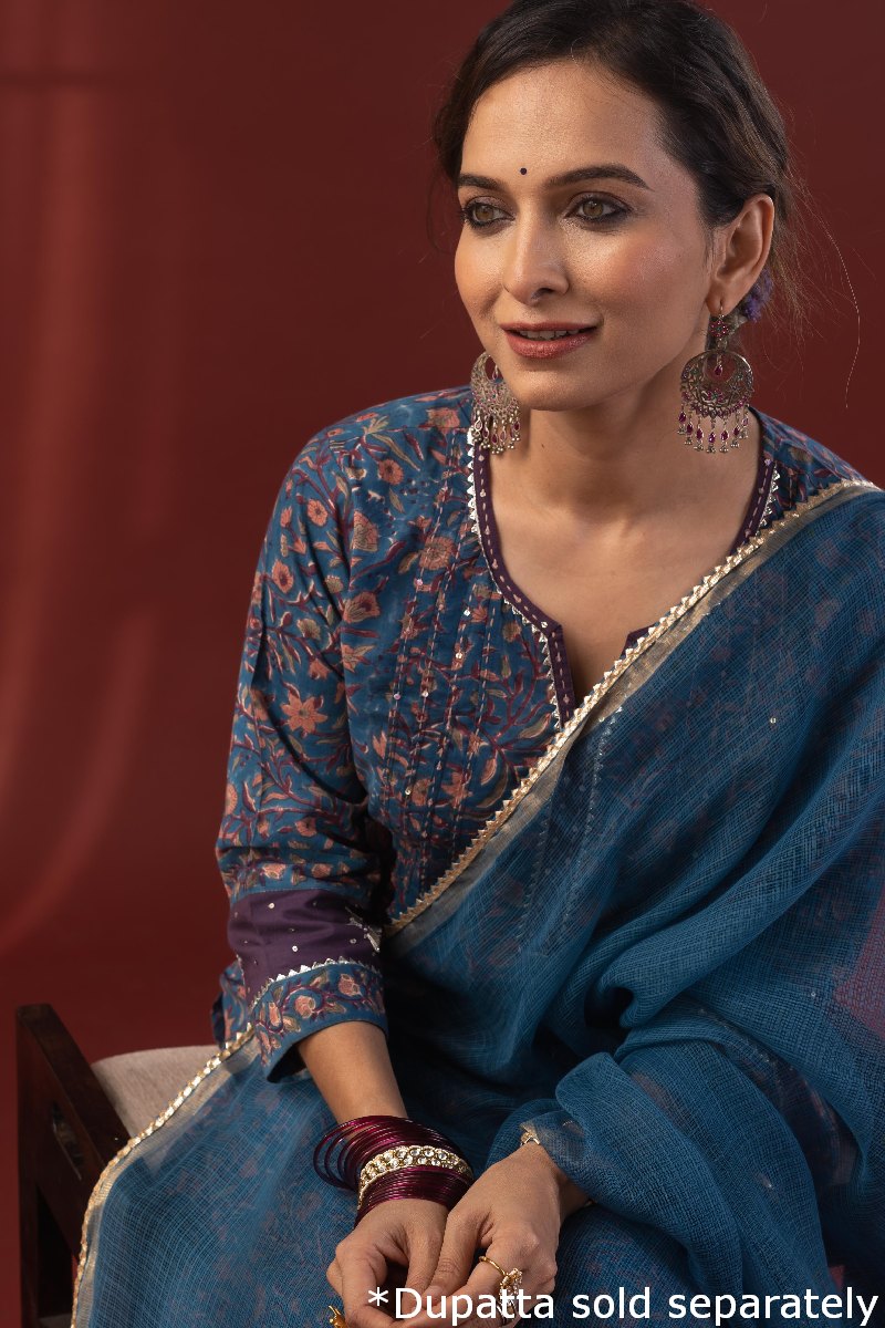 Image for Kusvaa Wkr218 Yukta Cotton Handblock Print Kurta Sitting