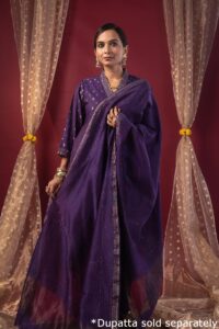 Image for Kusvaa Wkr222 Sia Chanderi Straight Fit Kurta Side