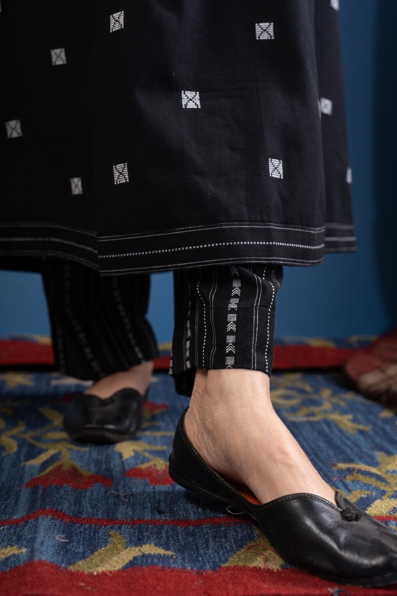 Image for Kusvaa Cood116 Demira Handloom Cotton Kurta Pant Set Pocket