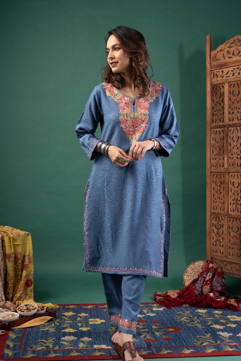 Image for Kusvaa Cood120 Isika Woolen Kurta Pant Set Closeup
