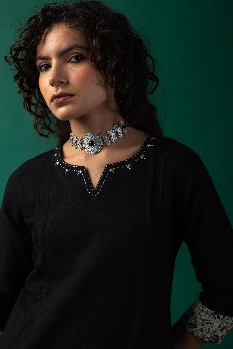 Image for Kusvaa Wkr230 Aria Handloom Cotton Kurta Featured